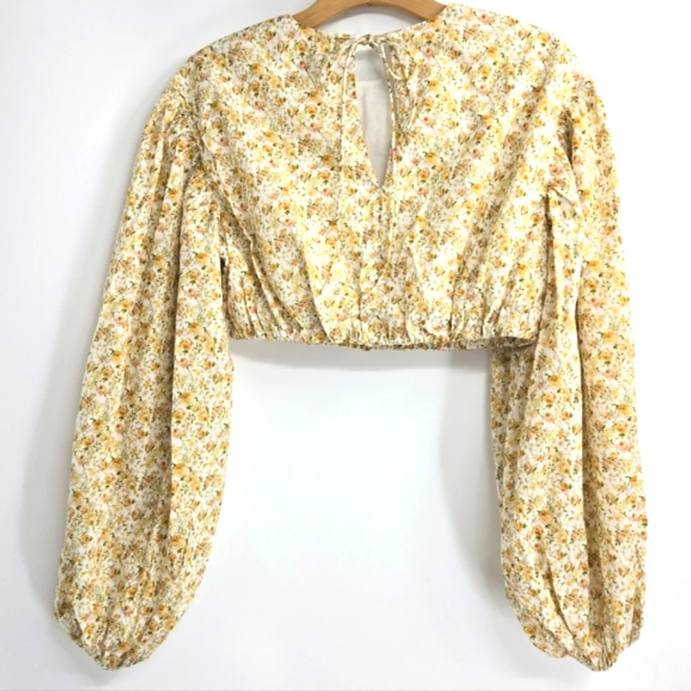 Anthropologie Significant Other Balloon Sleeves Cropped Blouse‎ Ditsy Flo…